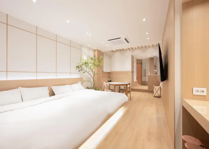 5 Minutes From Station, Free Luggage Storage, Private Sauna, Private For 4 People, Couples And Friends Appartement *