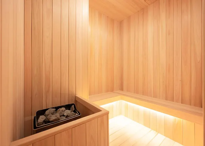 5 Minutes From Station, Free Luggage Storage, Private Sauna, Private For 4 People, Couples And Friends * Busan