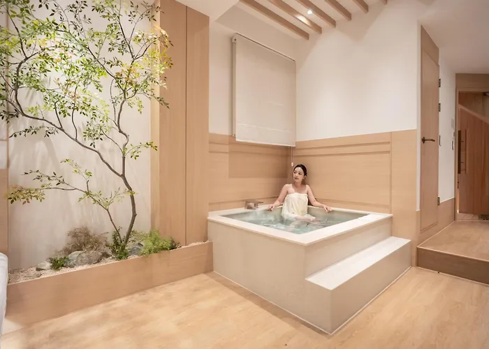 5 Minutes From Station, Free Luggage Storage, Private Sauna, Private For 4 People, Couples And Friends * Busan