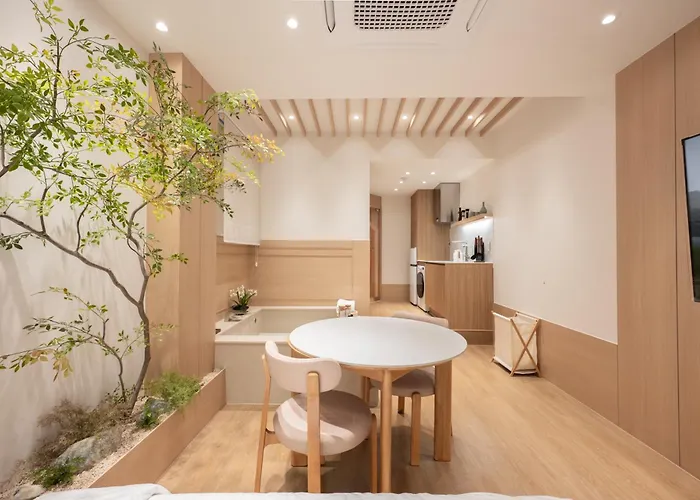 5 Minutes From Station, Free Luggage Storage, Private Sauna, Private For 4 People, Couples And Friends Busan