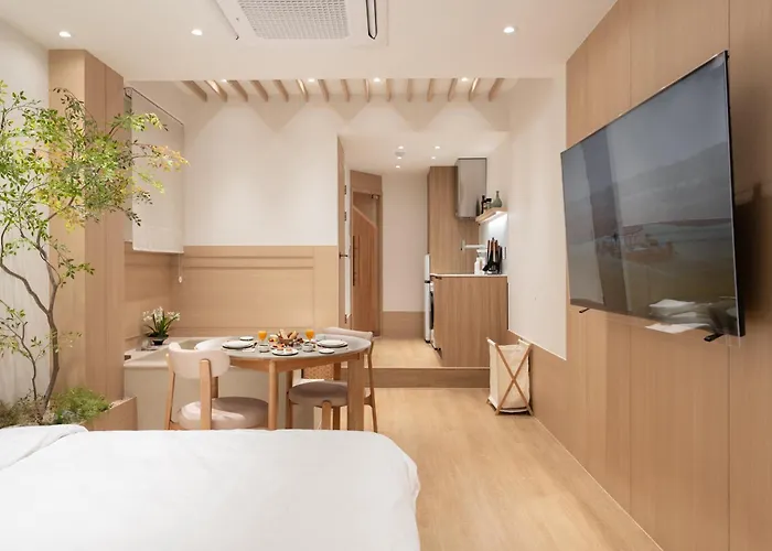 5 Minutes From Station, Free Luggage Storage, Private Sauna, Private For 4 People, Couples And Friends